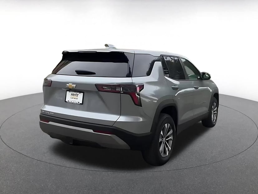 2025 Chevrolet Equinox - Image 13