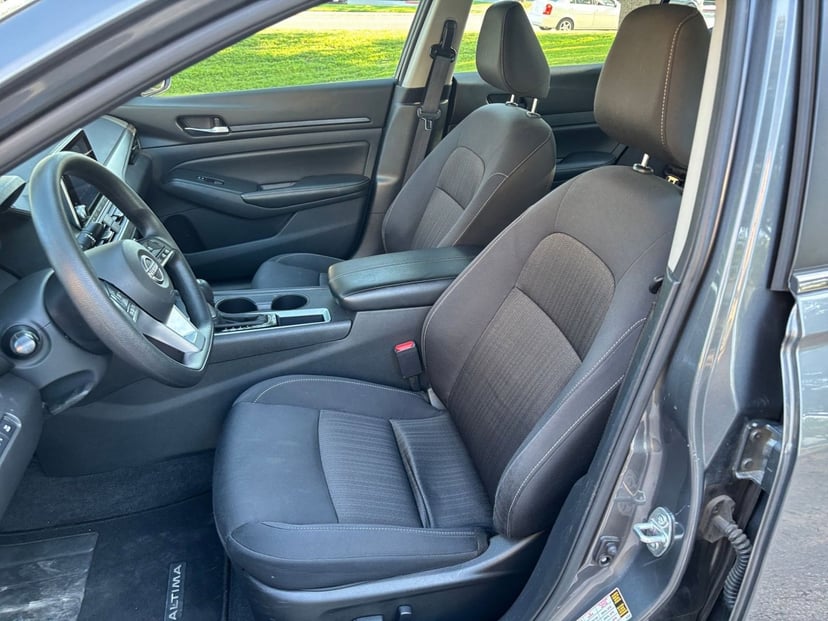 2025 Nissan Altima - Image 31