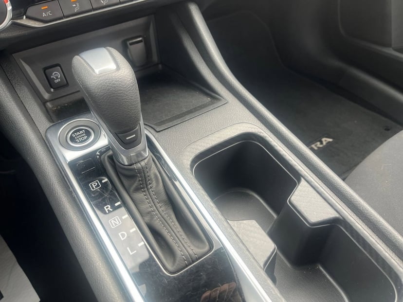 2025 Nissan Sentra - Image 39