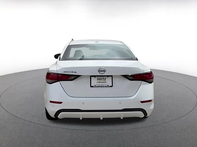 2025 Nissan Sentra - Image 12