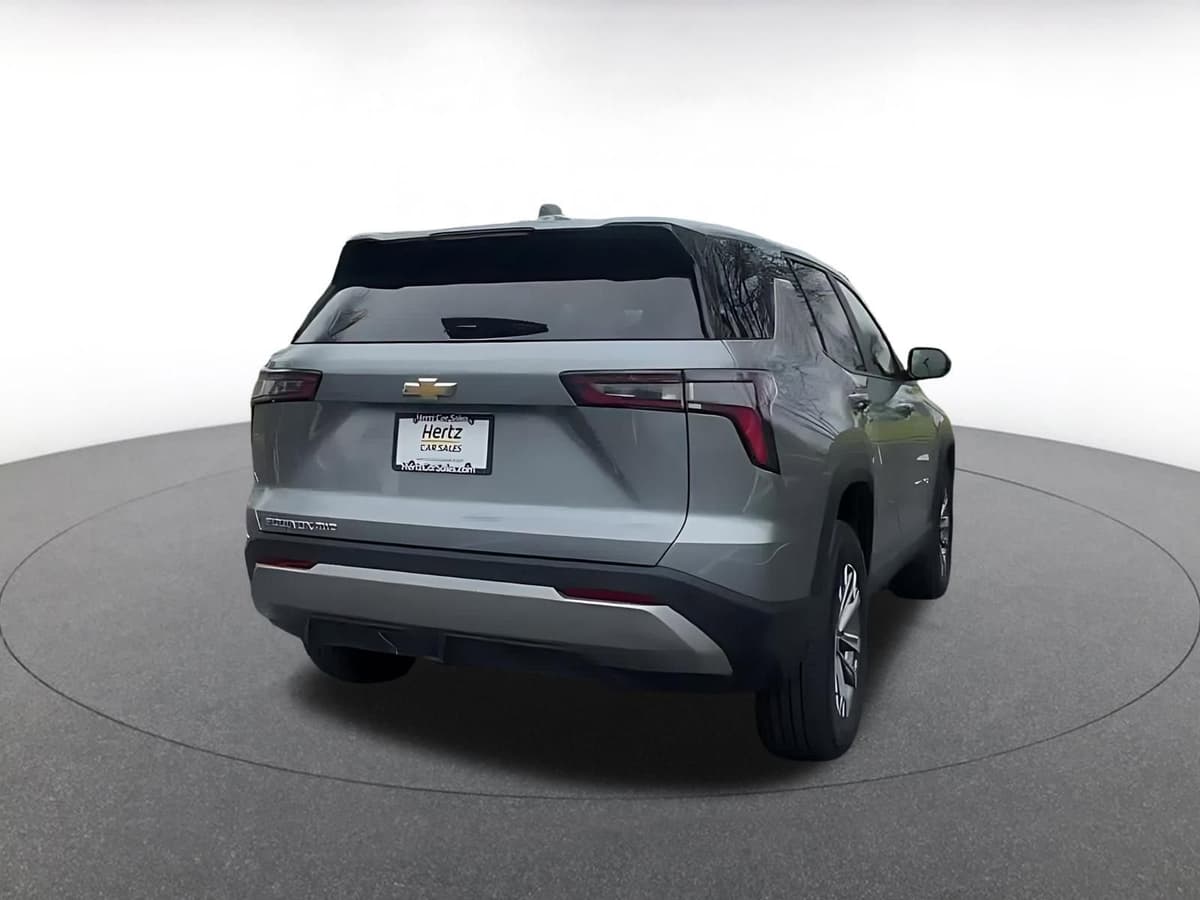 2025 Chevrolet Equinox - Image 12