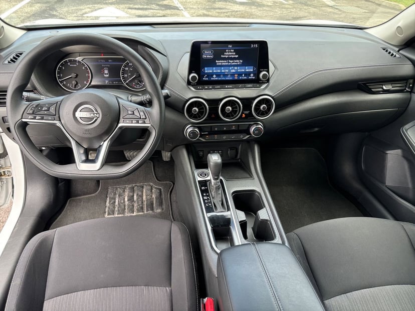 2025 Nissan Sentra - Image 28