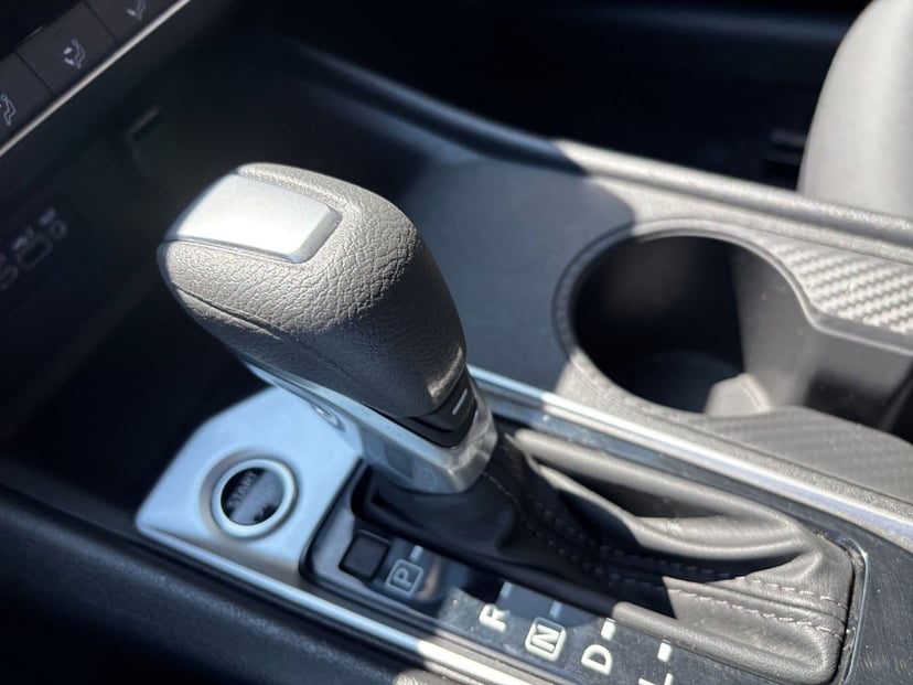 2025 Nissan Altima - Image 36