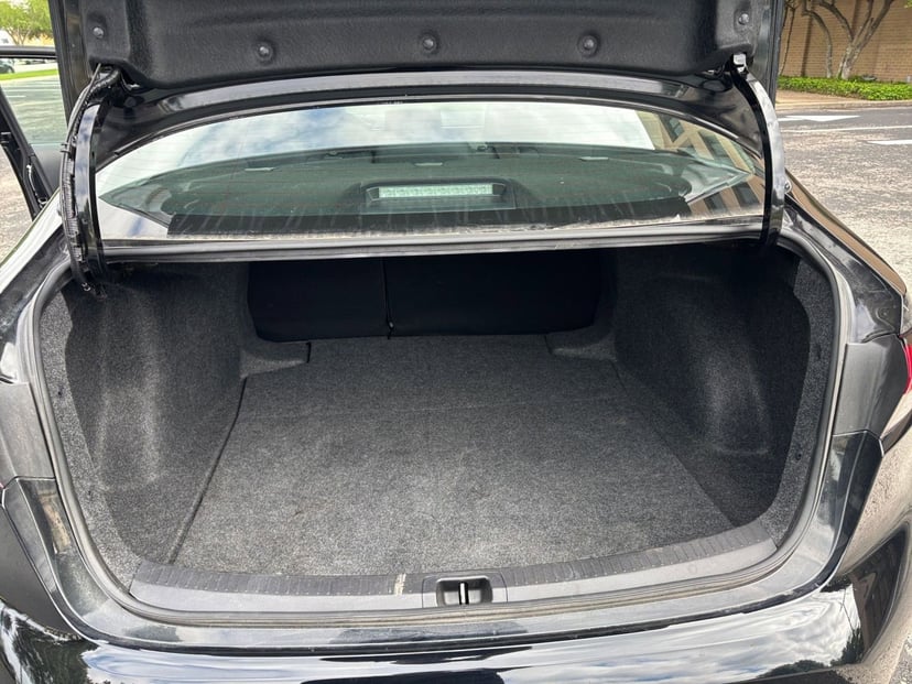 2025 Toyota Corolla - Image 26