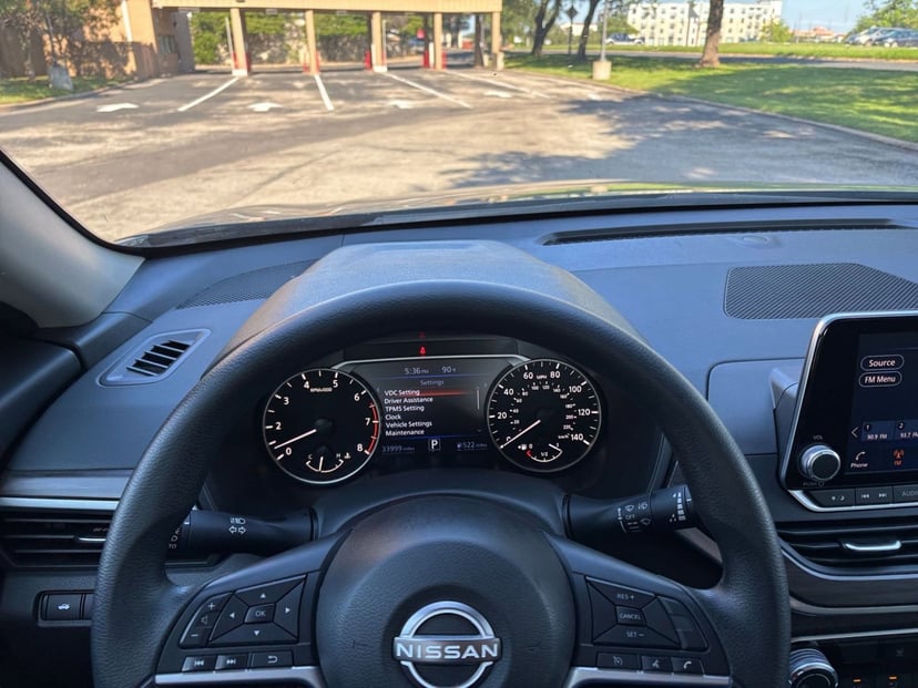 2025 Nissan Altima - Image 29