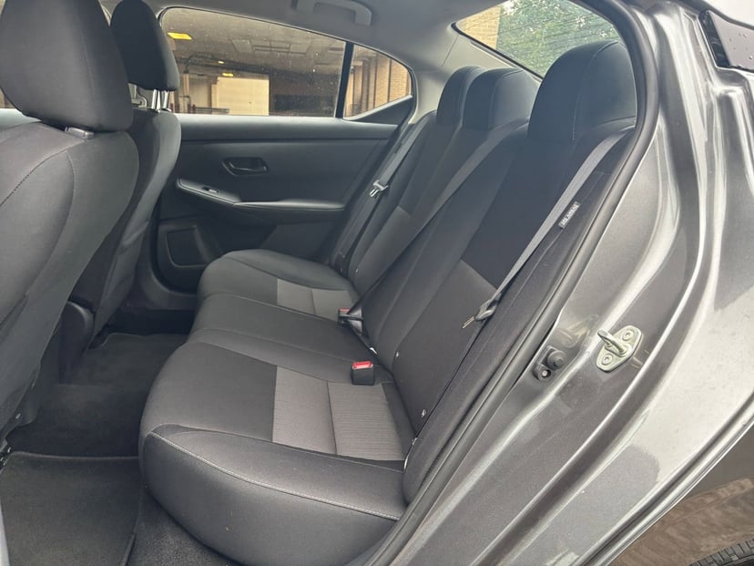 2025 Nissan Sentra - Image 21