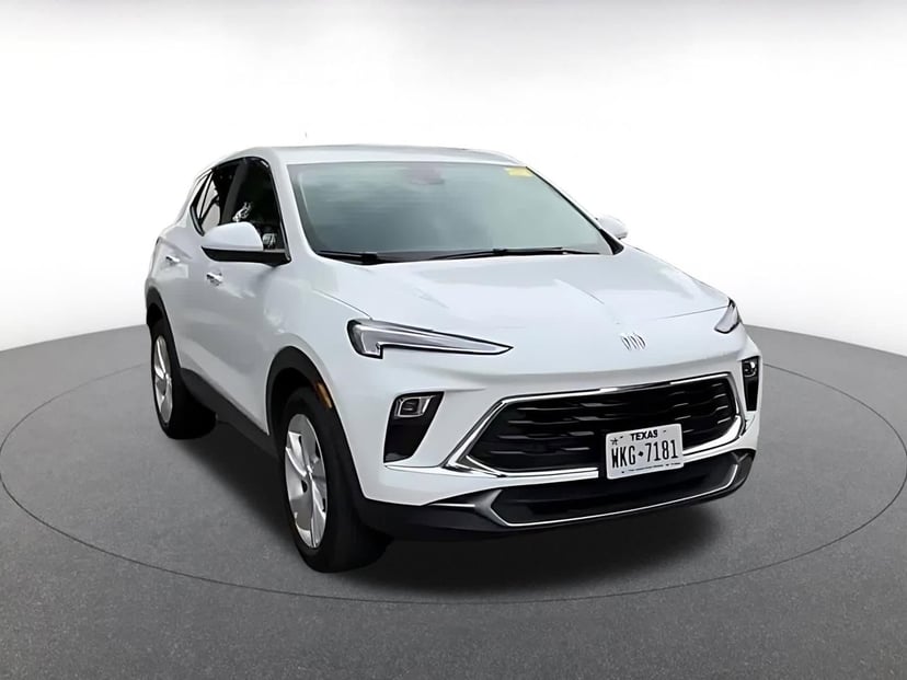 2025 Buick Encore GX - Image 3