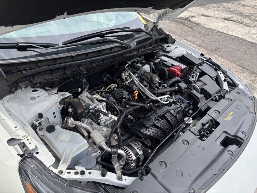 2025 Nissan Altima - Image 27