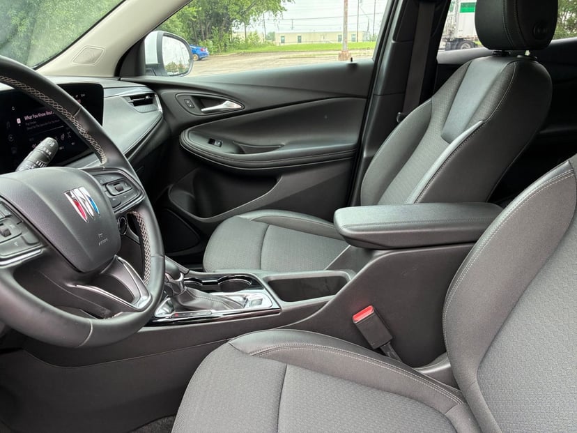 2025 Buick Encore GX - Image 36