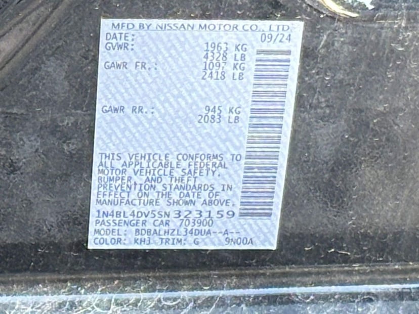 2025 Nissan Altima - Image 23