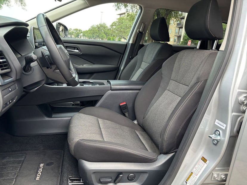 2025 Nissan Rogue - Image 22
