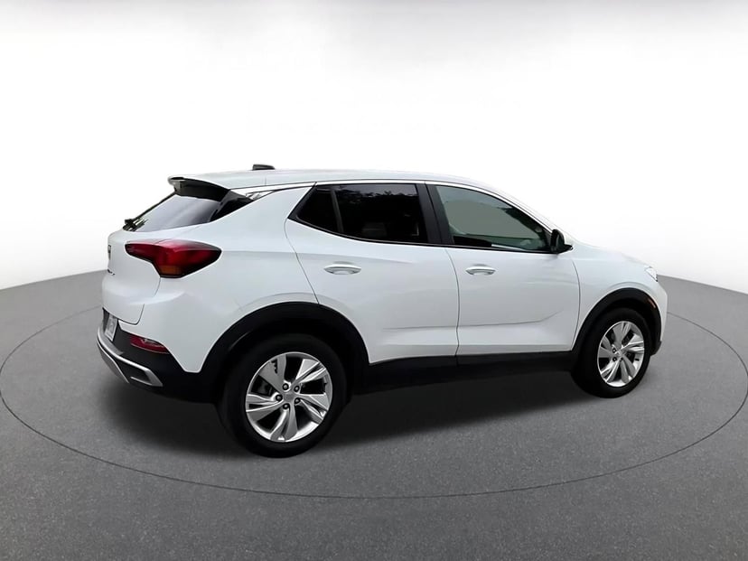 2025 Buick Encore GX - Image 15