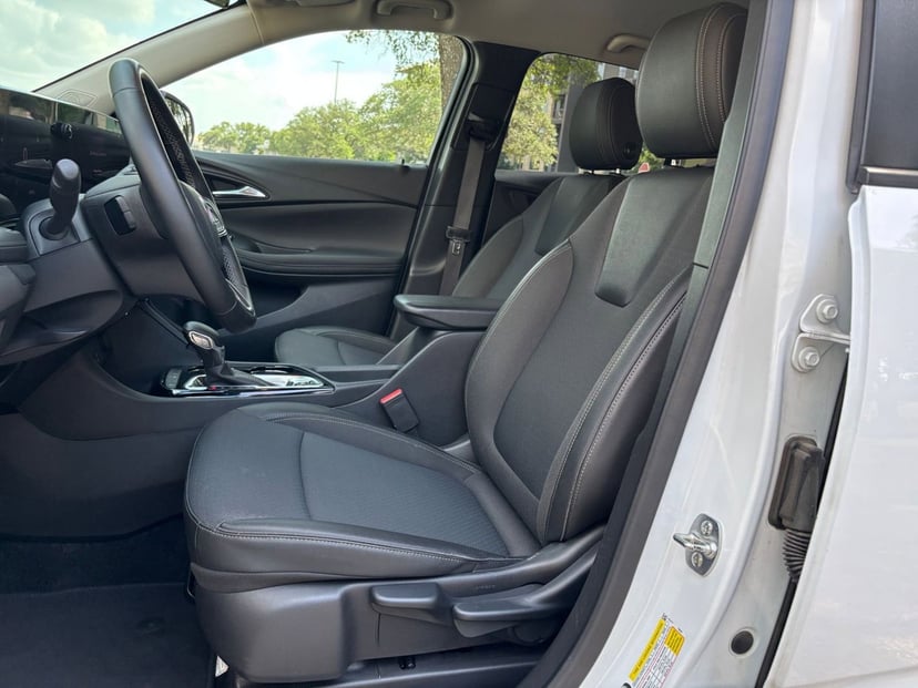 2025 Buick Encore GX - Image 16