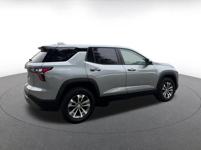 2025 Chevrolet Equinox - Image 15