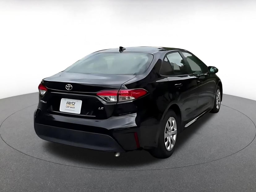 2025 Toyota Corolla - Image 12