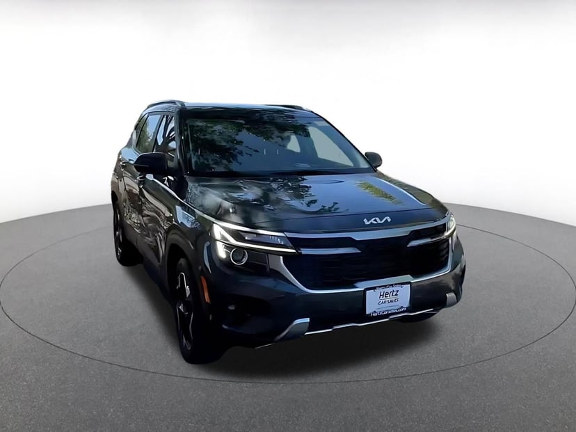 2025 Kia Seltos - Image 3