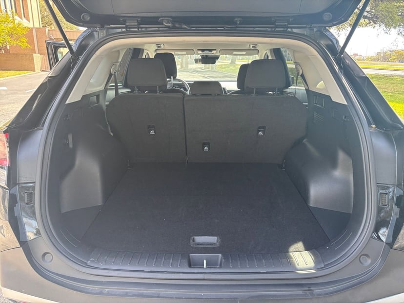 2025 Kia Sportage - Image 26
