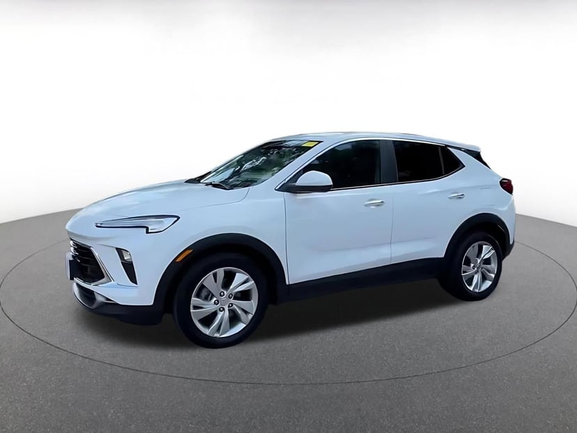 2025 Buick Encore GX - Image 3