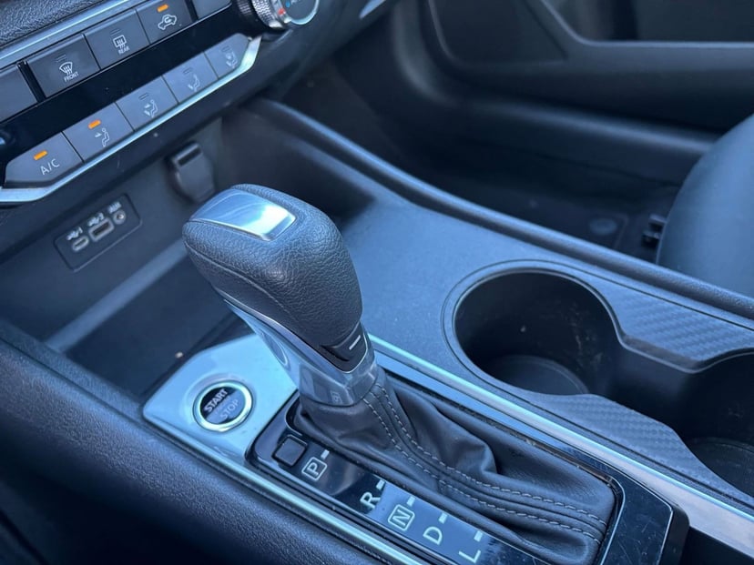 2025 Nissan Altima - Image 31