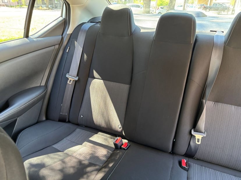 2025 Nissan Sentra - Image 34
