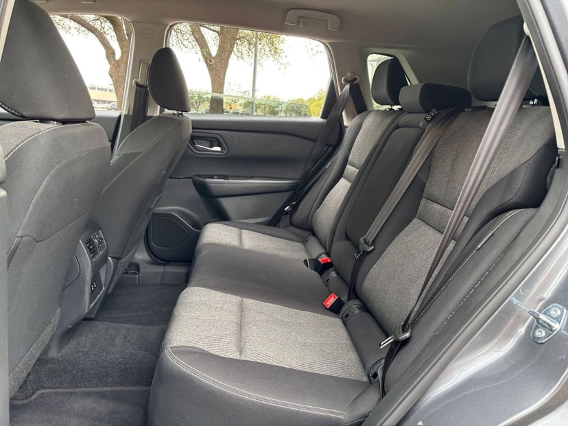 2025 Nissan Rogue - Image 22