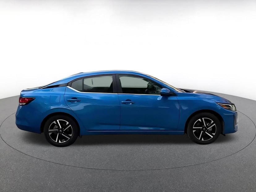 2025 Nissan Sentra - Image 15