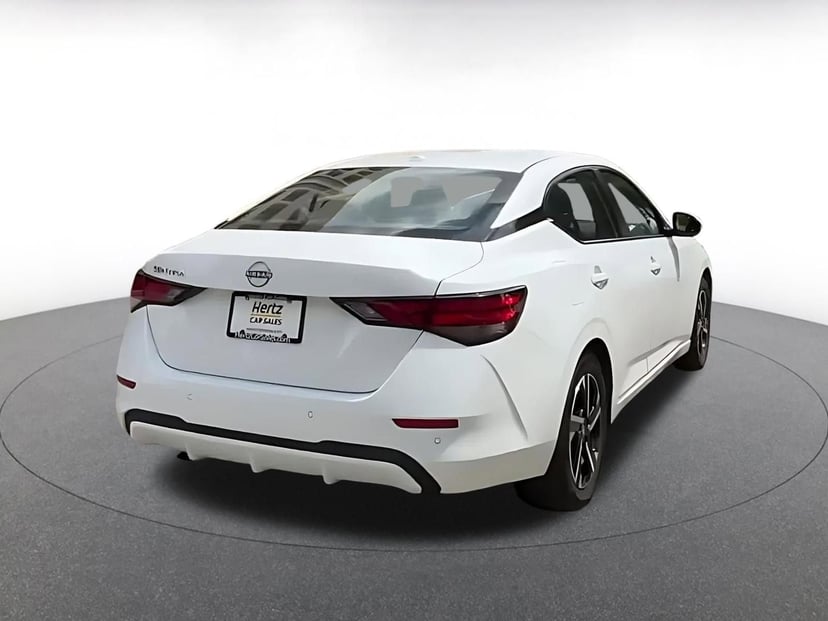 2025 Nissan Sentra - Image 15