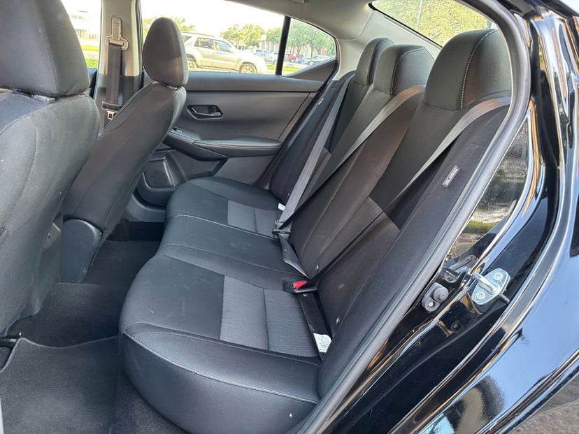 2025 Nissan Sentra - Image 21