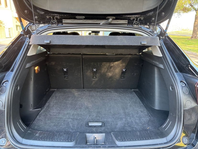 2025 Chevrolet Trax - Image 21