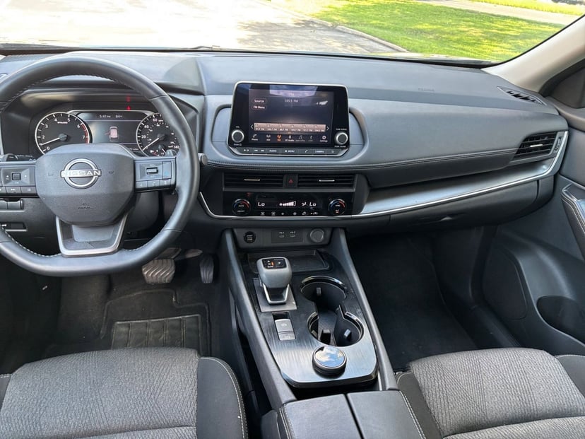2025 Nissan Rogue - Image 23