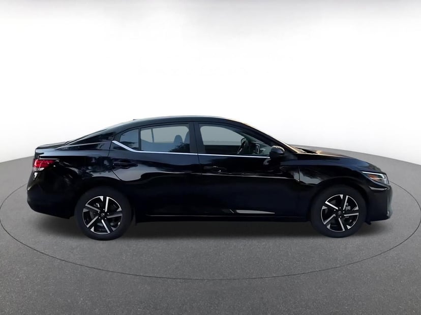 2025 Nissan Sentra - Image 15