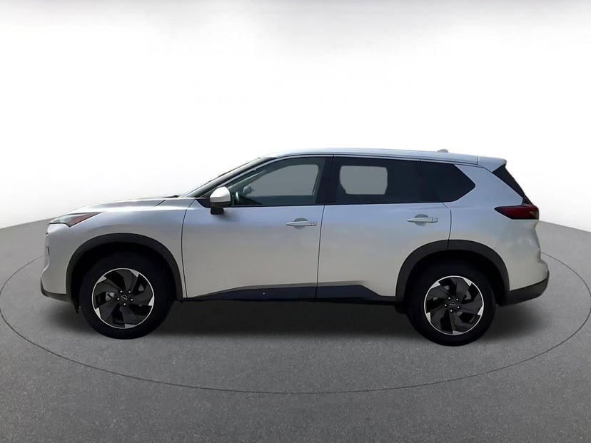 2025 Nissan Rogue - Image 7
