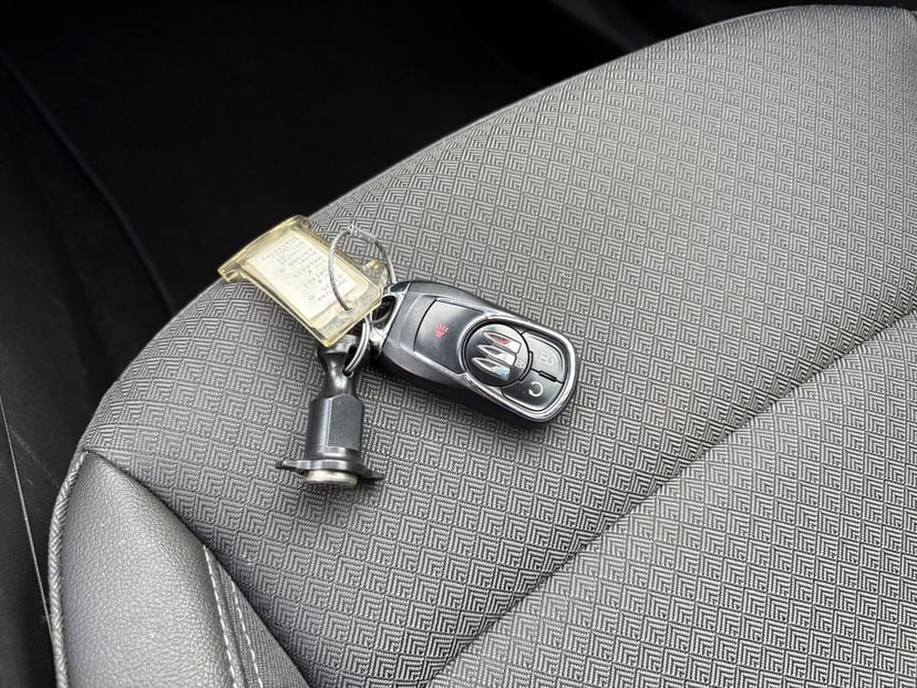 2025 Buick Encore GX - Image 21