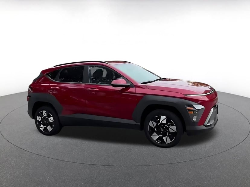 2025 Hyundai Kona - Image 2