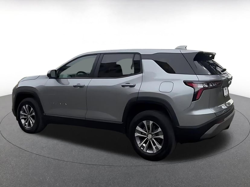 2025 Chevrolet Equinox - Image 10