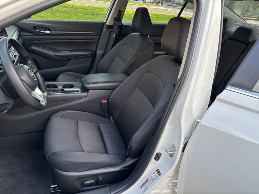 2025 Nissan Altima - Image 31
