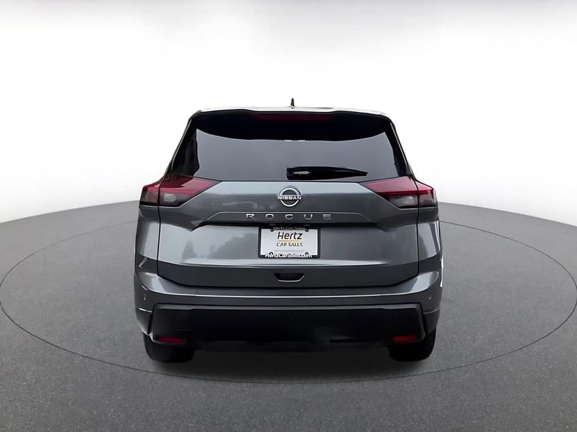 2025 Nissan Rogue - Image 12