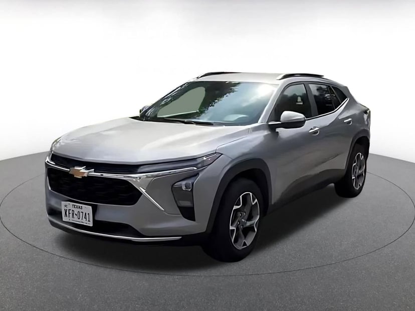 2025 Chevrolet Trax - Image 6