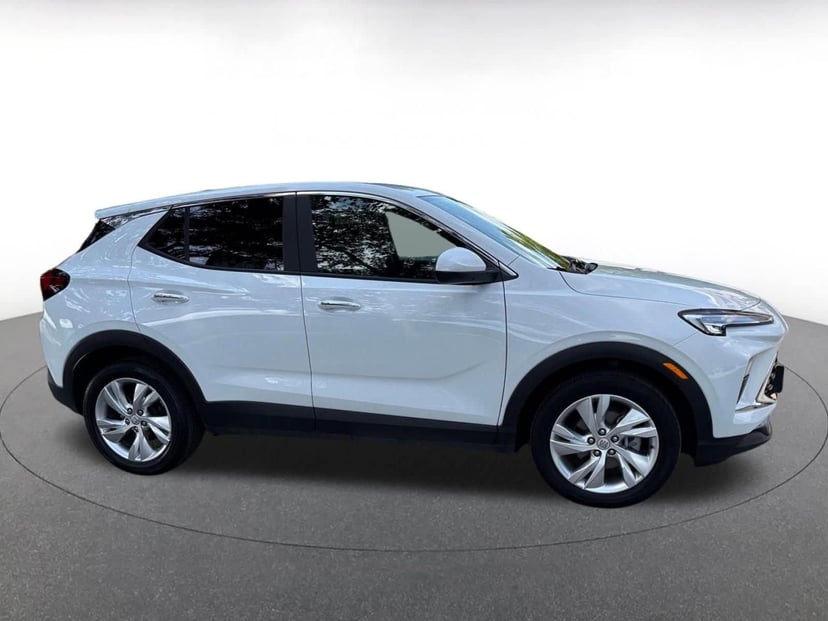 2025 Buick Encore GX - Image 10