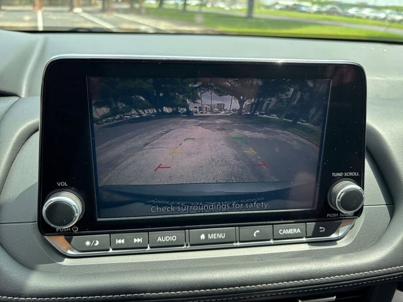2025 Nissan Rogue - Image 20
