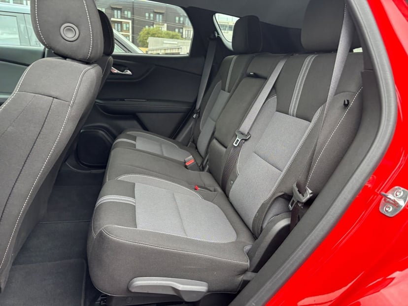 2025 Chevrolet Blazer - Image 21