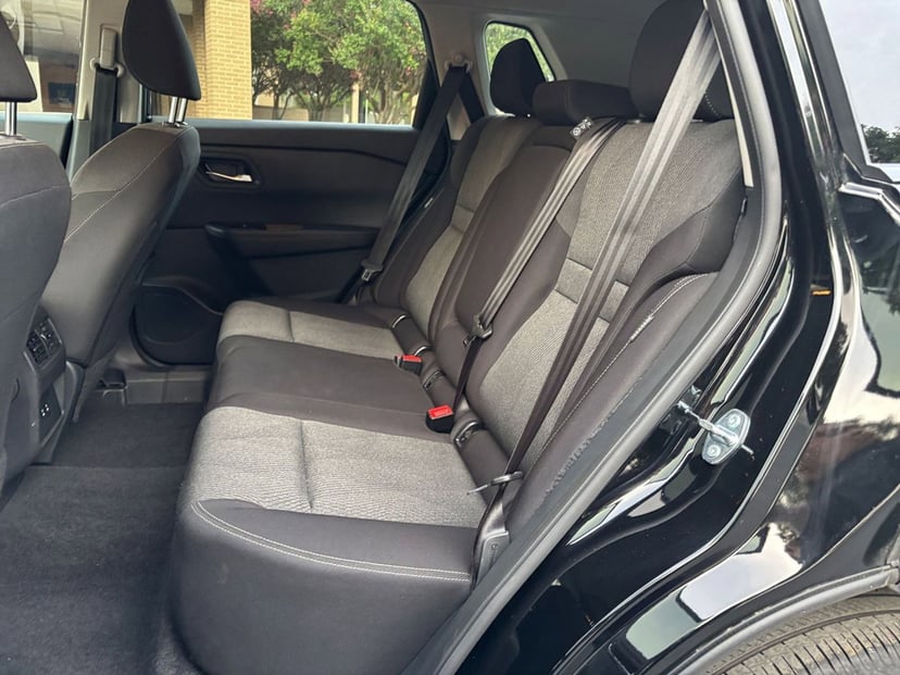 2025 Nissan Rogue - Image 21