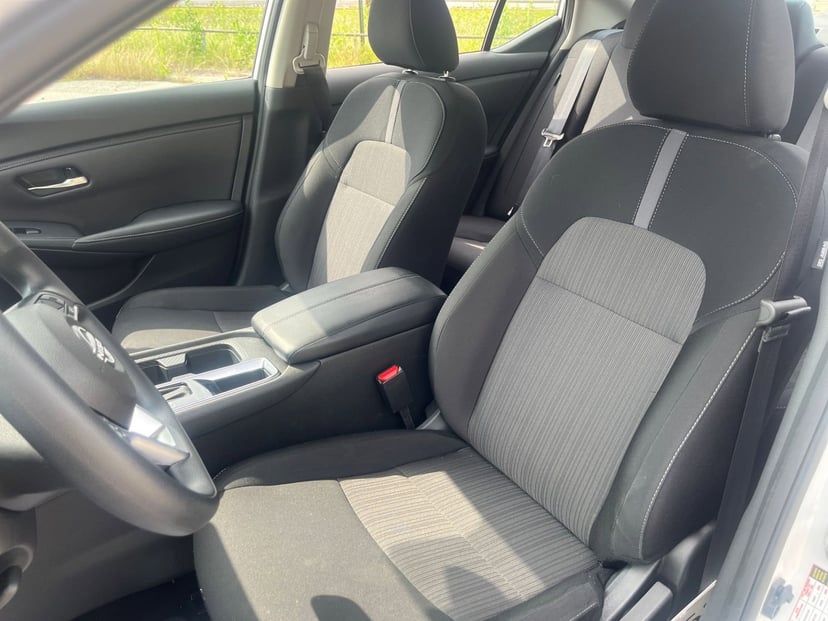 2025 Nissan Sentra - Image 34