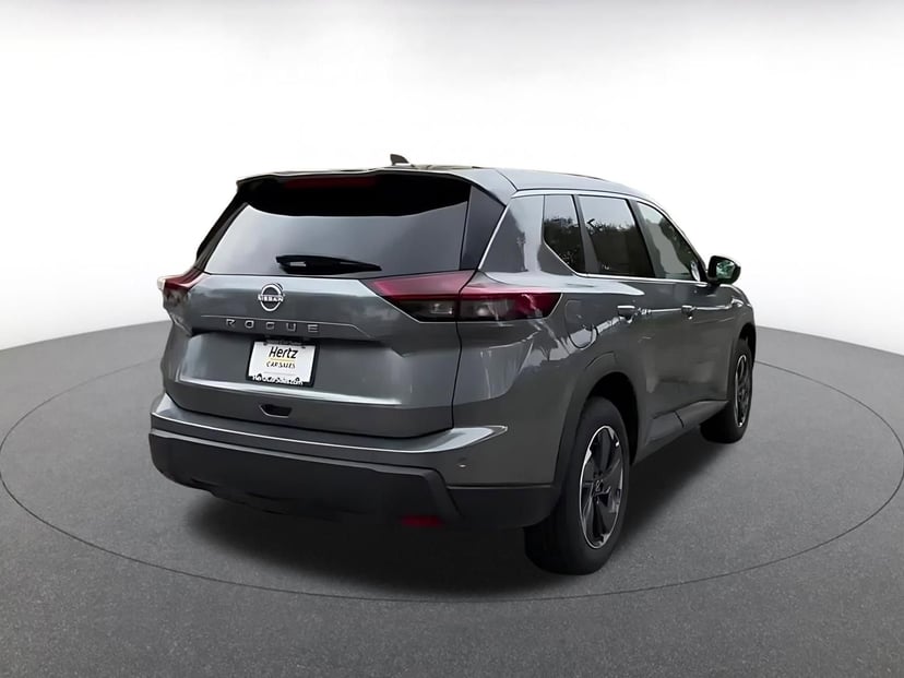 2025 Nissan Rogue - Image 15