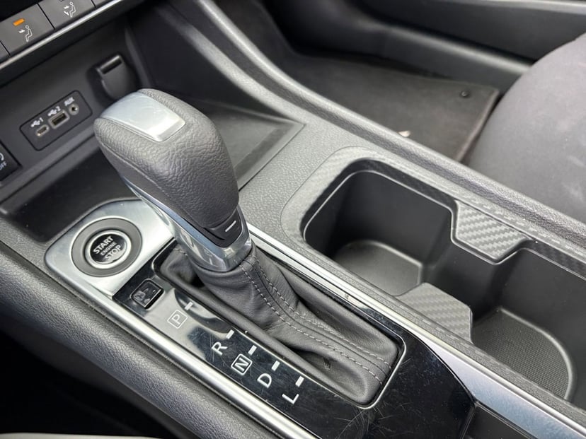2025 Nissan Sentra - Image 36