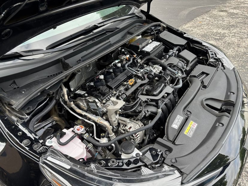 2025 Toyota Corolla - Image 27
