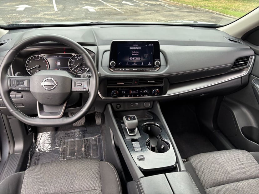 2025 Nissan Rogue - Image 29
