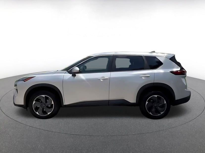 2025 Nissan Rogue - Image 7