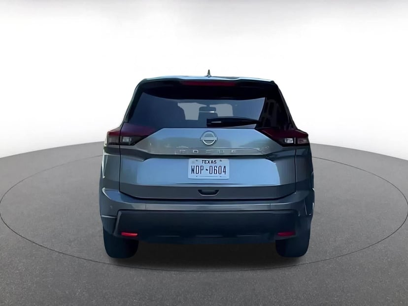 2025 Nissan Rogue - Image 12