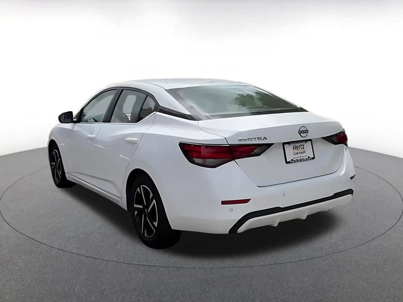 2025 Nissan Sentra - Image 11
